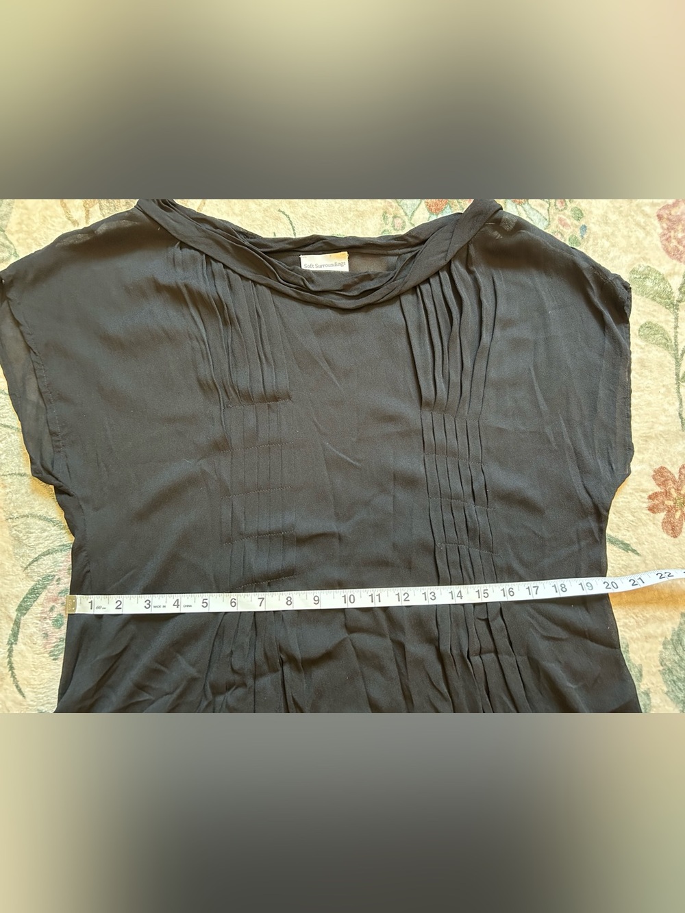 Soft Surroundings Sheer Black Pleated Short-Sleeve Tunic - Picture 7 of 13